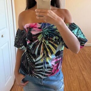 bebe Multicolor Tropical Off-Shoulder Blouse